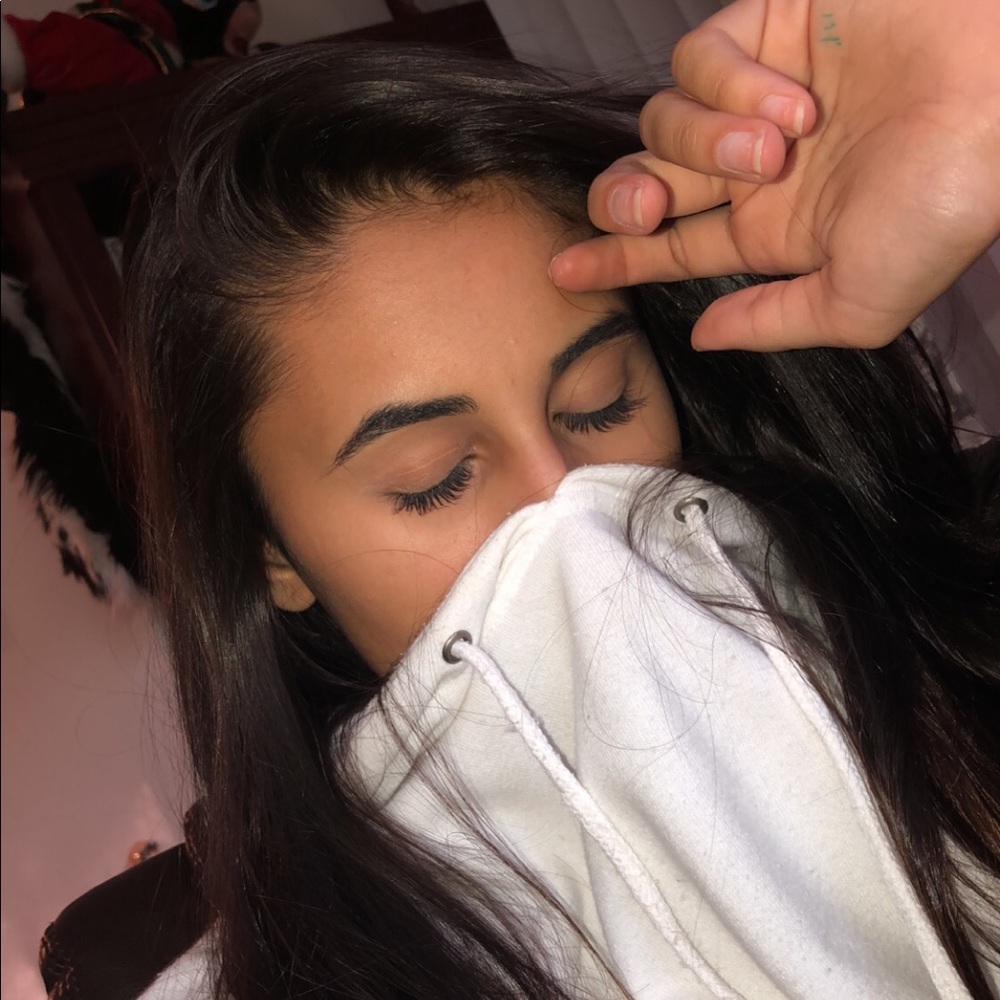 Meet your Posher, Julia